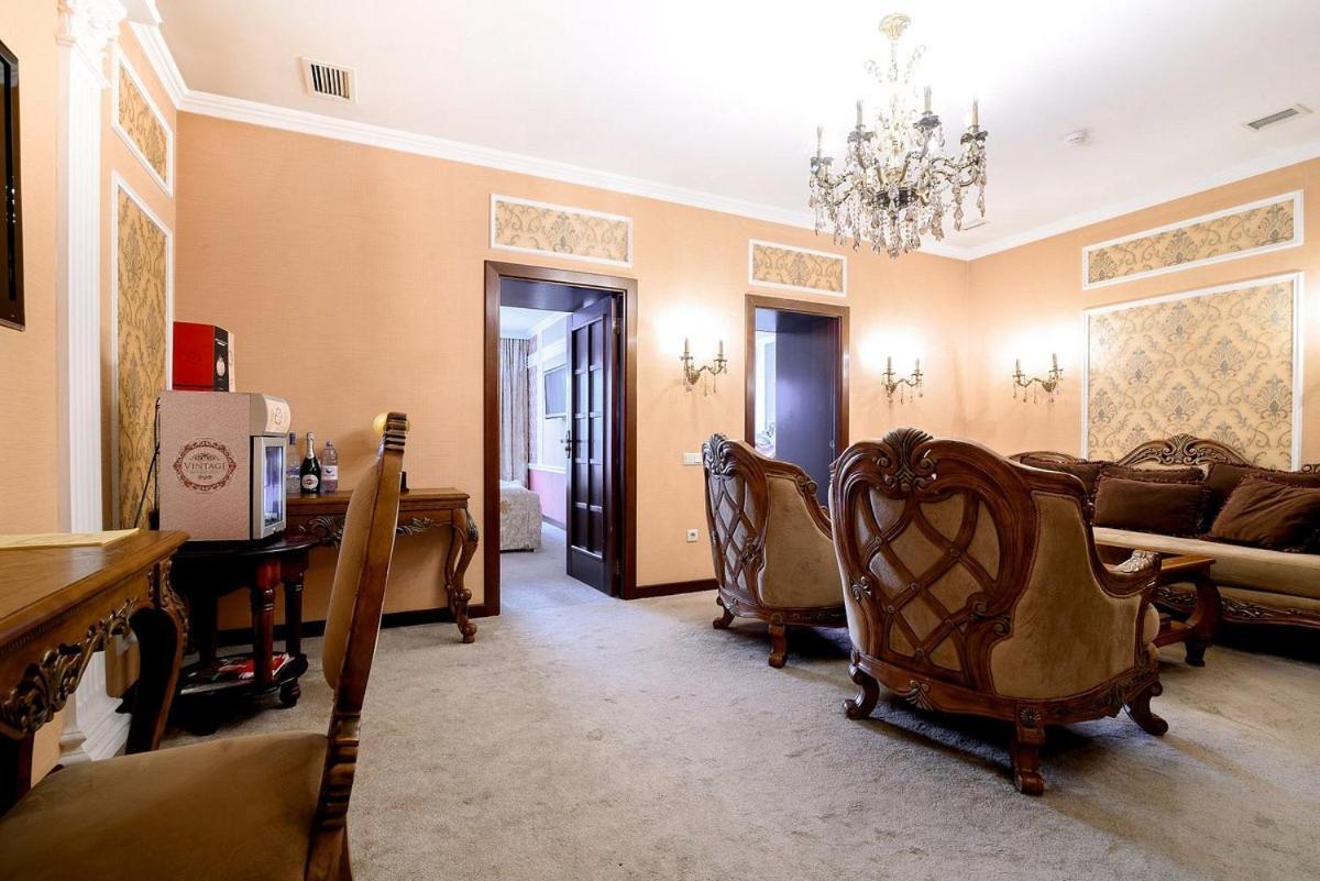 Vintage Boutique Hotel أستانا المظهر الخارجي الصورة